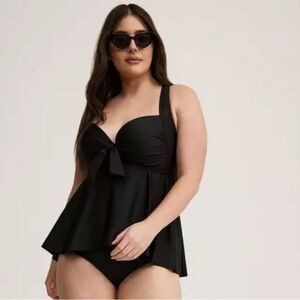 NWT Wireless Babydoll Tie-Front Tankini sz 1/DD/DDD